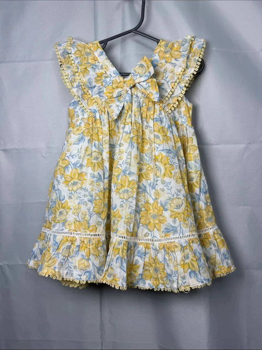 Sincerely Jules white yellow blue floral print ruffle dress with gold accents
